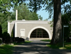 Mausolée / Columbarium (Cimetière St-François-Xavier)